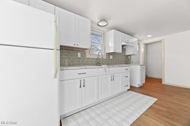 961 Crestline Drive, Akron, OH 44312