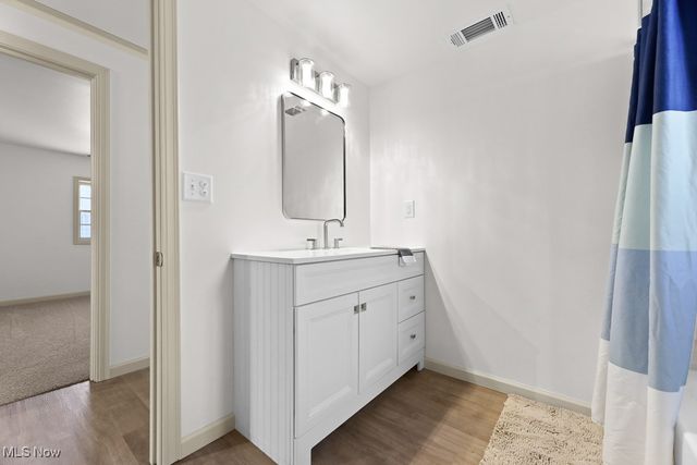 961 Crestline Drive, Akron, OH 44312