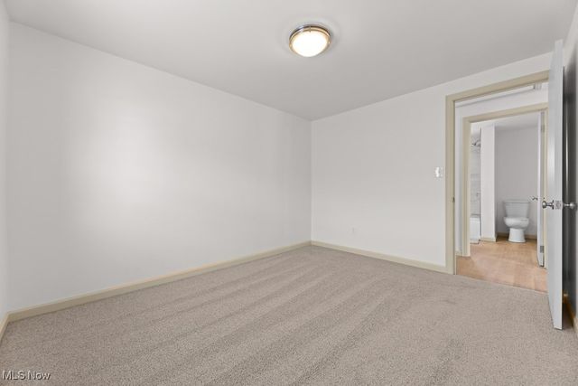 961 Crestline Drive, Akron, OH 44312