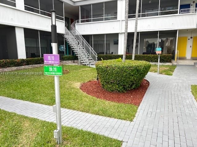 9490 E Bay Harbor Dr 102, Bay Harbor Islands, FL 33154