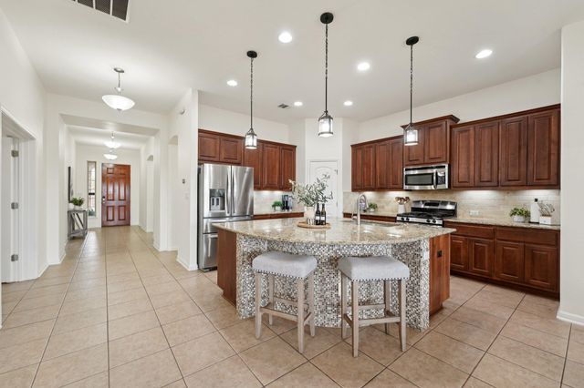 2421 Shumard Bluff DR, Leander, TX 78641