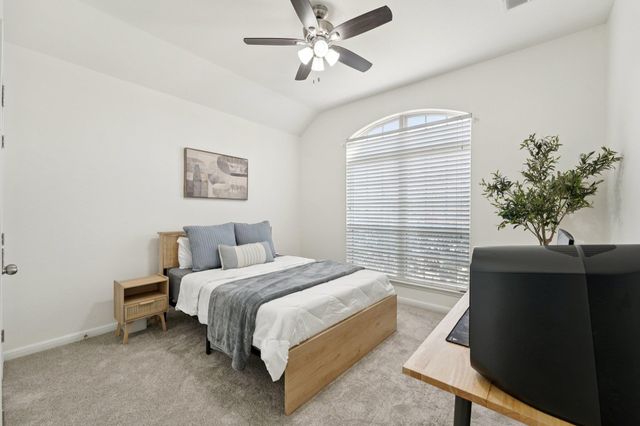 2421 Shumard Bluff DR, Leander, TX 78641