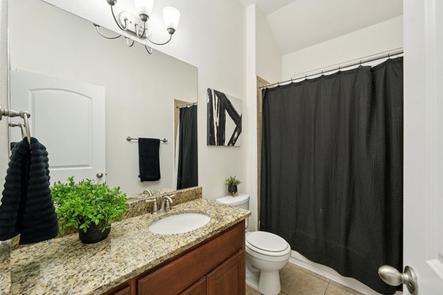 2421 Shumard Bluff DR, Leander, TX 78641