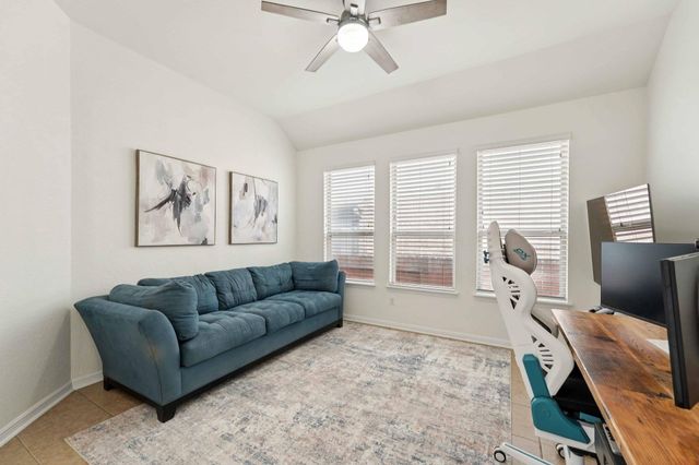 2421 Shumard Bluff DR, Leander, TX 78641