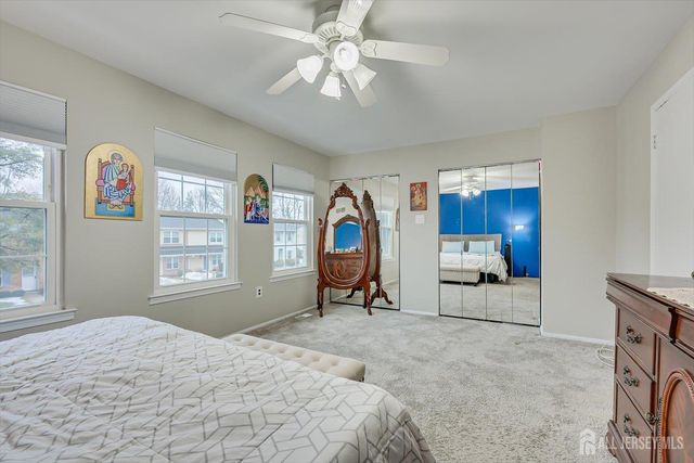 199 Applegate Lane, East Brunswick, NJ 08816