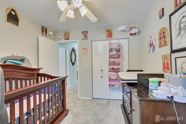 199 Applegate Lane, East Brunswick, NJ 08816