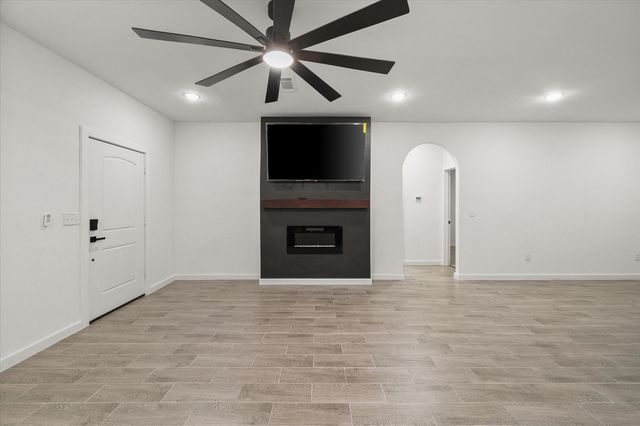 6771 NW County Road 1146, Barry, TX 75102
