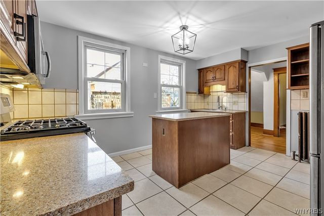 230 Pennsylvania Street, Buffalo, NY 14201