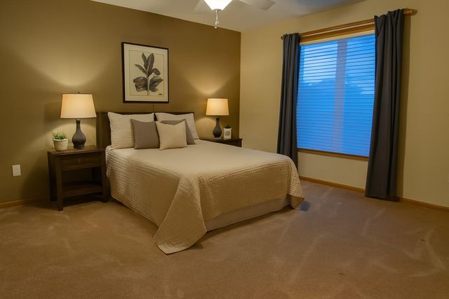 5006 Greens Drive NW, Rochester, MN 55901