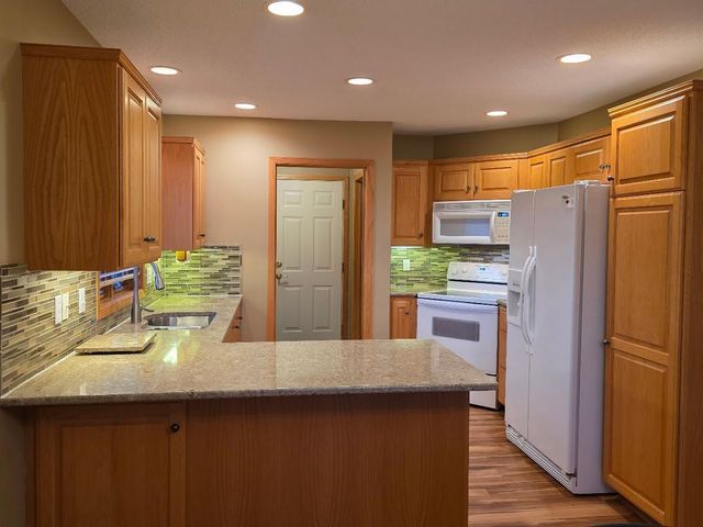 5006 Greens Drive NW, Rochester, MN 55901