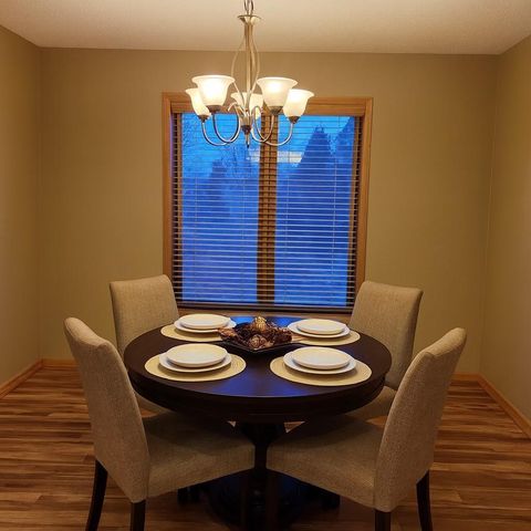 5006 Greens Drive NW, Rochester, MN 55901