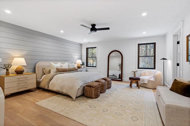 236 Fairhaven Rd, Concord, MA 01742