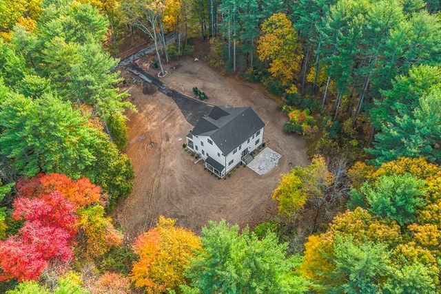 236 Fairhaven Rd, Concord, MA 01742