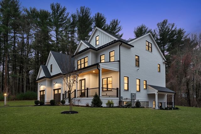 236 Fairhaven Rd, Concord, MA 01742