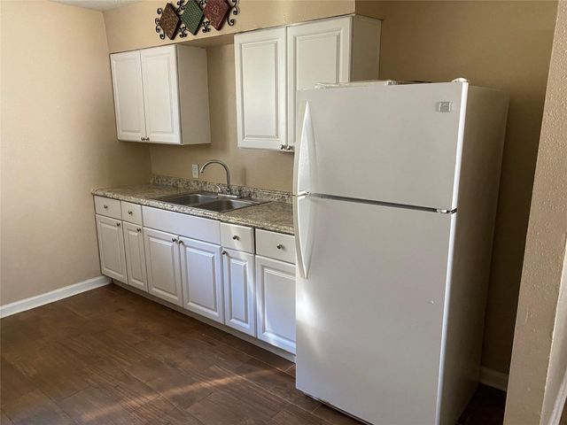 760 Cline Street 14, Huntsville, TX 77340