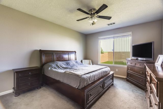 2932 Walsh Loop SE, Rio Rancho, NM 87124