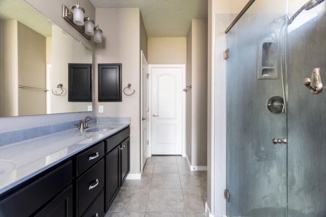 2932 Walsh Loop SE, Rio Rancho, NM 87124