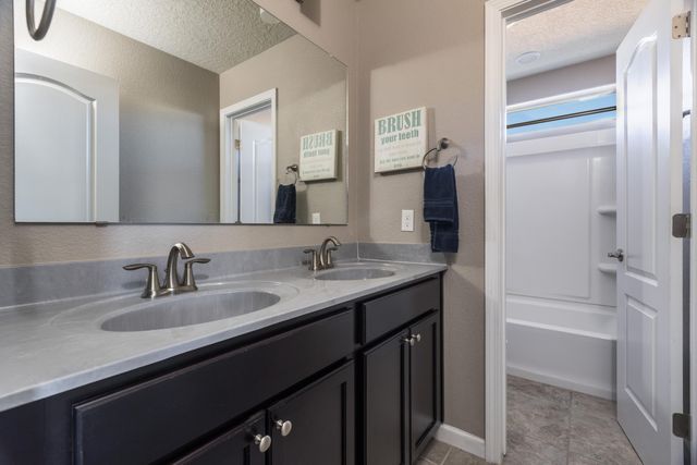 2932 Walsh Loop SE, Rio Rancho, NM 87124