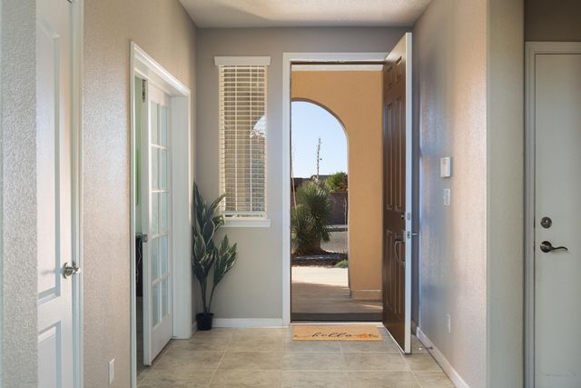 2932 Walsh Loop SE, Rio Rancho, NM 87124