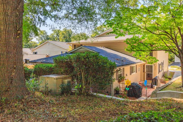 3822 S Quail Ln, Chattanooga, TN 37415