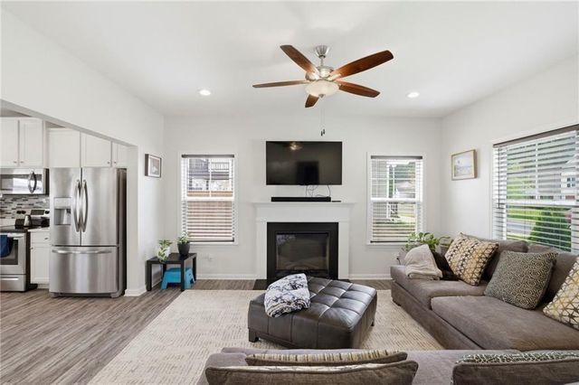 315 Soldiers Pathway, Calhoun, GA 30701