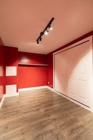 17 Foster Ct, Gardner, MA 01440