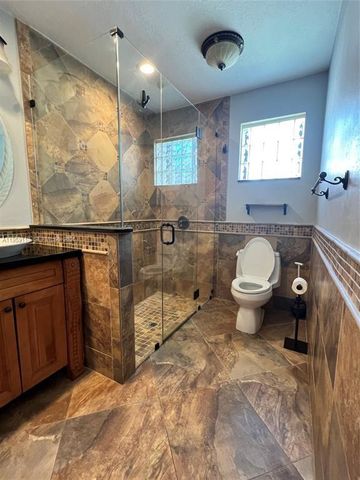 15501 Dover Ct, Davie, FL 33331