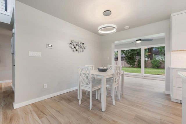 379 WILLOW LANE, Menasha, WI 54952