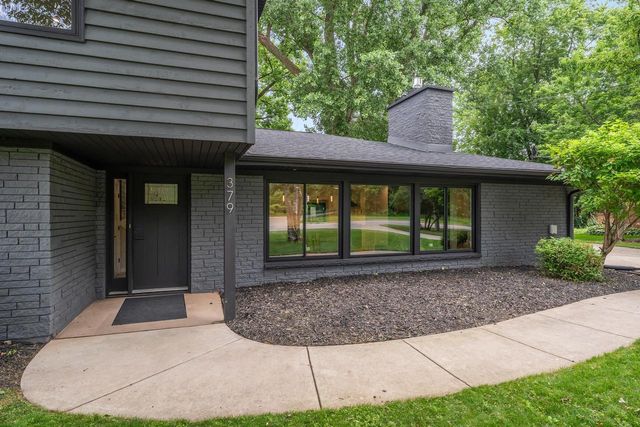 379 WILLOW LANE, Menasha, WI 54952