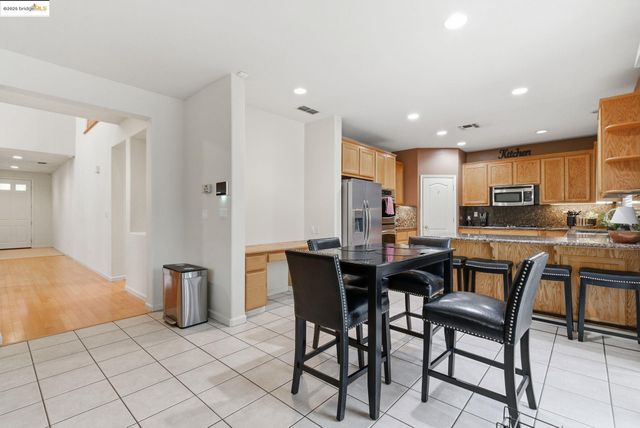 2076 Catalpa Way, Antioch, CA 94509