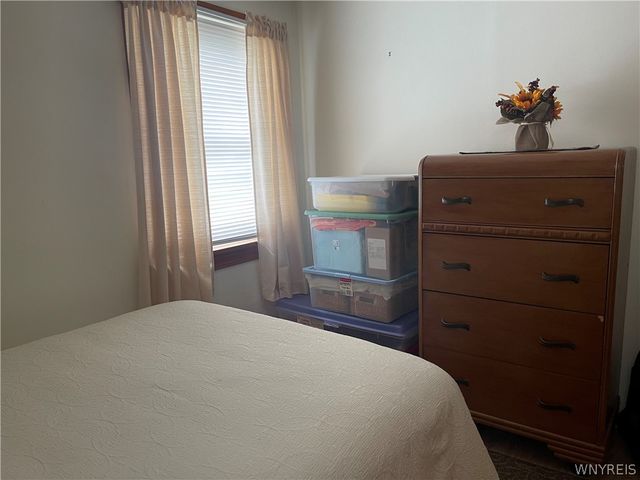 33 Moreland Street, Buffalo, NY 14206