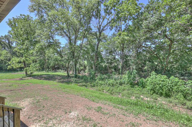 3931 Taylors Store Rd, Hampshire, TN 38461