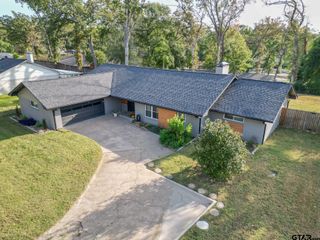 3400 Birdwell Dr, Tyler, TX 75701