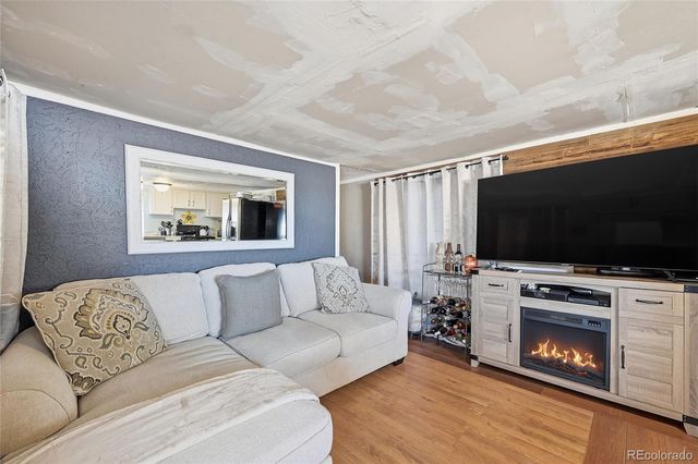 5250 W 53rd Avenue, Arvada, CO 80002