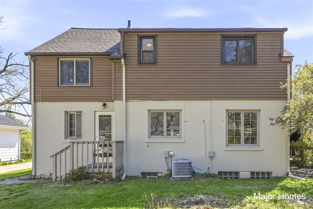 1017 Lamberton Street, Grand Rapids, MI 49505