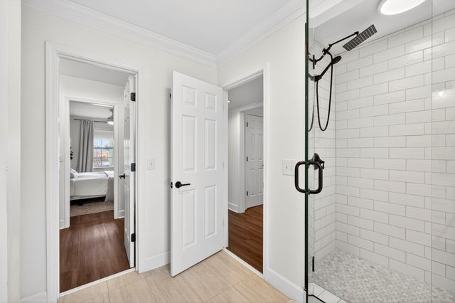 709 Ashworth Cir, Nashville, TN 37211