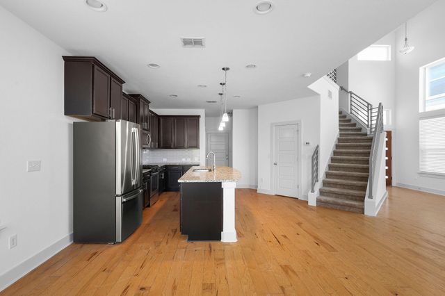 7208 Bertram CT, Austin, TX 78741