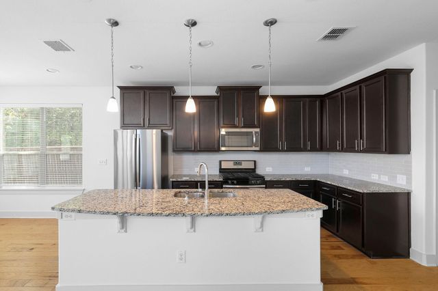 7208 Bertram CT, Austin, TX 78741