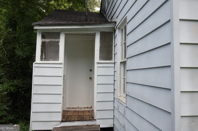 1472 Elizabeth Lane, East Point, GA 30344
