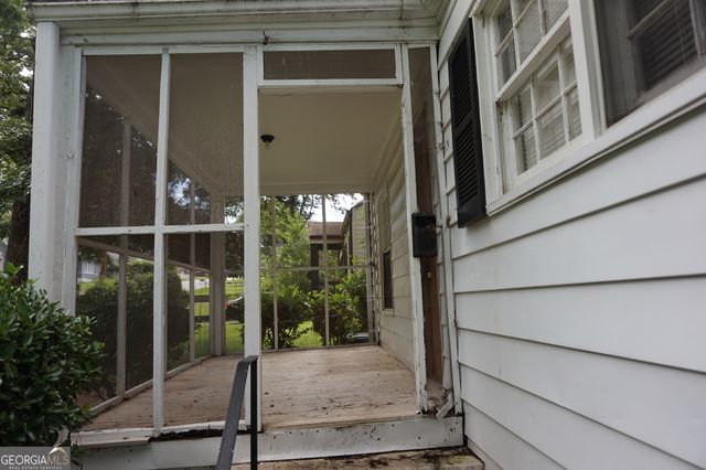 1472 Elizabeth Lane, East Point, GA 30344