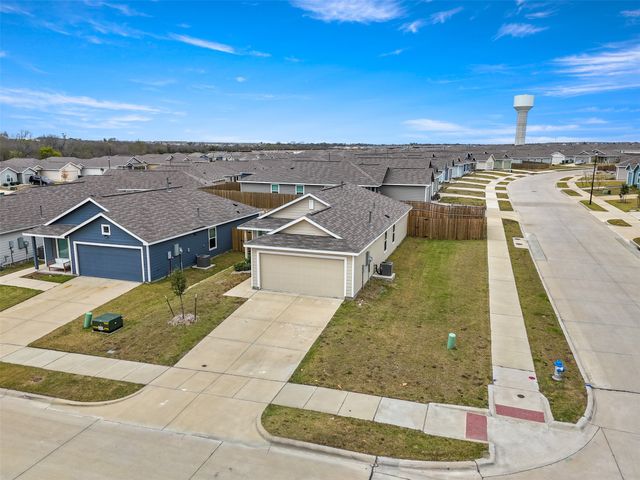 3702 Haydon Hill Road, Crandall, TX 75114