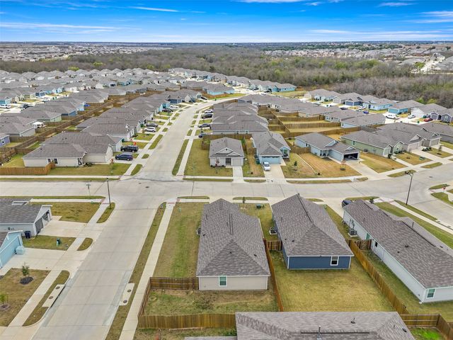3702 Haydon Hill Road, Crandall, TX 75114