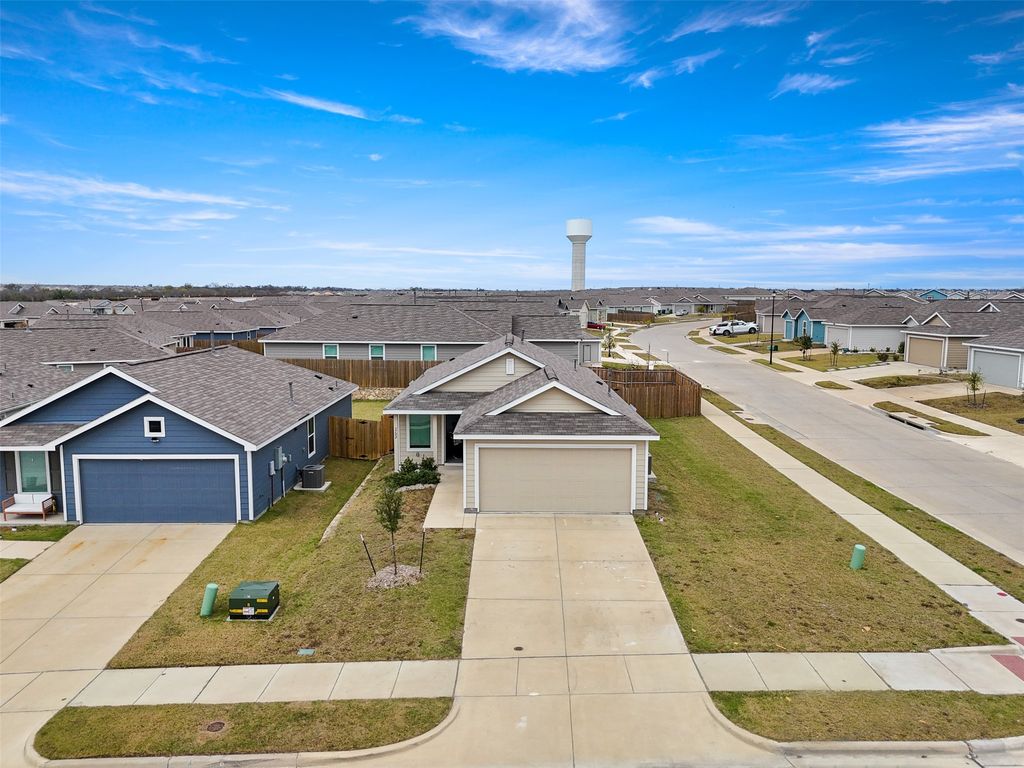 3702 Haydon Hill Road, Crandall, TX 75114