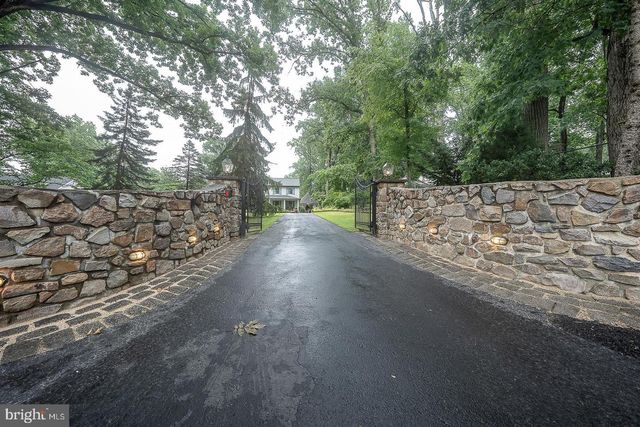 2608 CHARLESTOWN RD, Phoenixville, PA 19460
