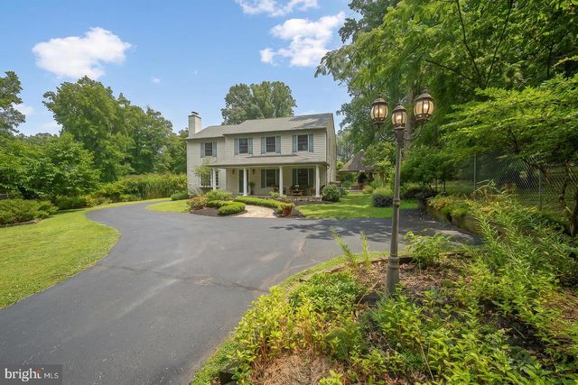 2608 CHARLESTOWN RD, Phoenixville, PA 19460