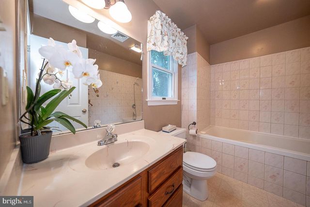 2608 CHARLESTOWN RD, Phoenixville, PA 19460
