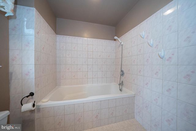 2608 CHARLESTOWN RD, Phoenixville, PA 19460