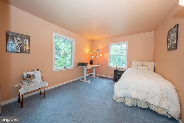 2608 CHARLESTOWN RD, Phoenixville, PA 19460