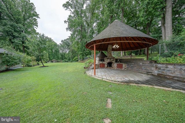 2608 CHARLESTOWN RD, Phoenixville, PA 19460