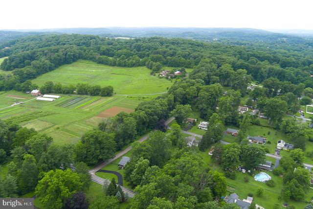 2608 CHARLESTOWN RD, Phoenixville, PA 19460